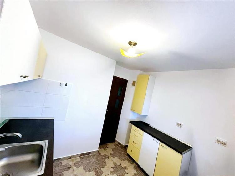 Apartament cu 2 camere decomandat în Dancu