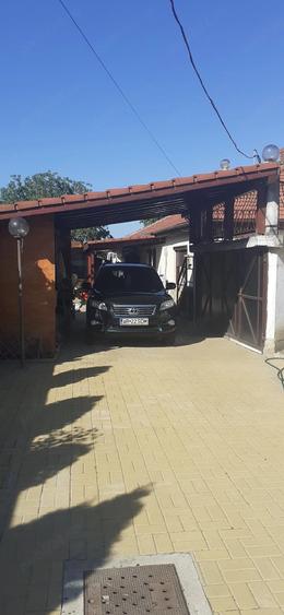 Casă cu Teren 690 Mp în Pârneava