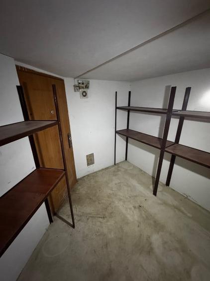 Apartament cu 4 camere decomandat în Ostroveni