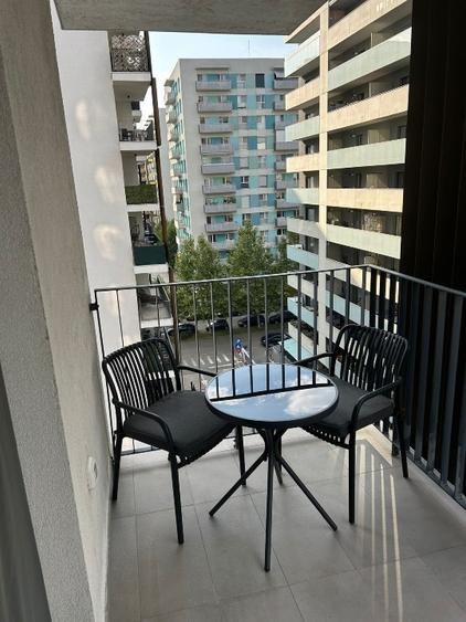 Apartament cu 3 camere decomandat, mobilat în Pantelimon