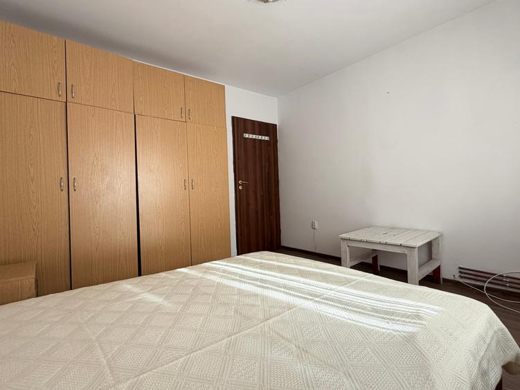 Apartament cu 2 camere în Torontalului