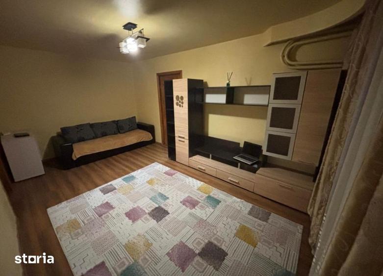 Apartament cu 2 camere semidecomandat în Valea Rosie