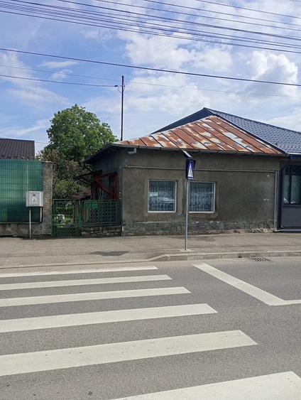 Casă cu Teren 770 Mp în Central