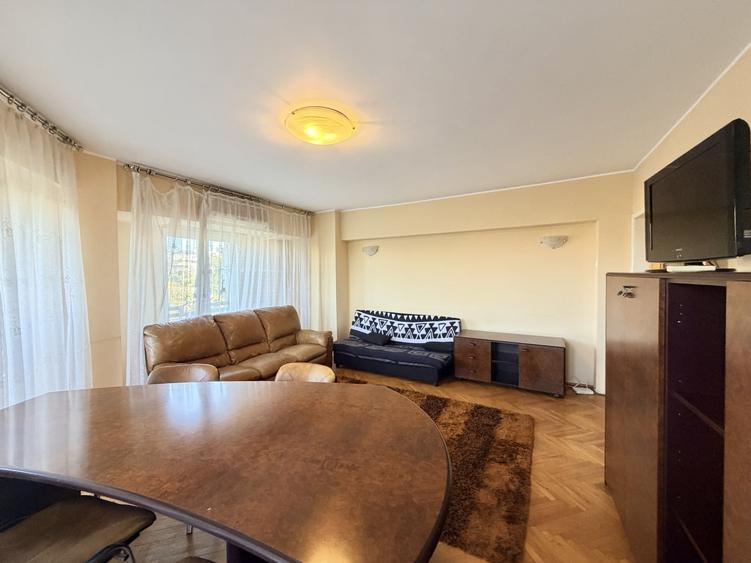Apartament cu 2 camere decomandat, mobilat în Libertății