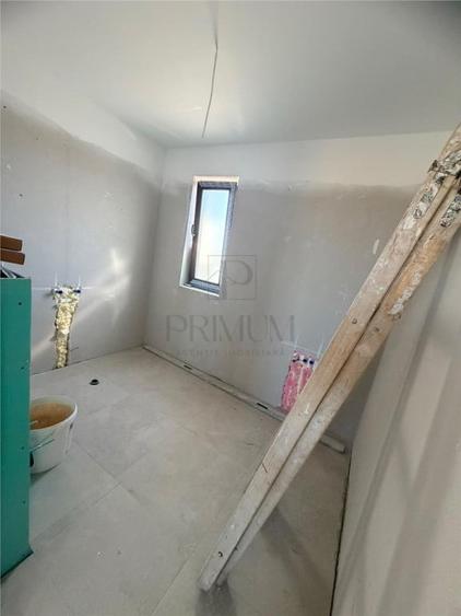 Casă cu 4 camere cu Teren 350 Mp în Moșnița Veche