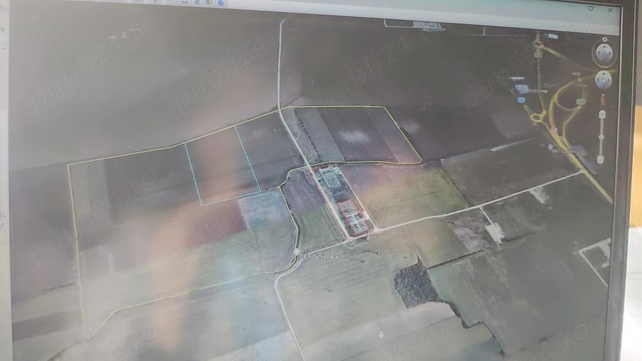 Teren de 30000 mp, în Aradului