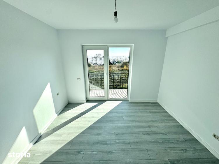 Casă cu 5 camere cu Teren 200 Mp în Valea Lupului