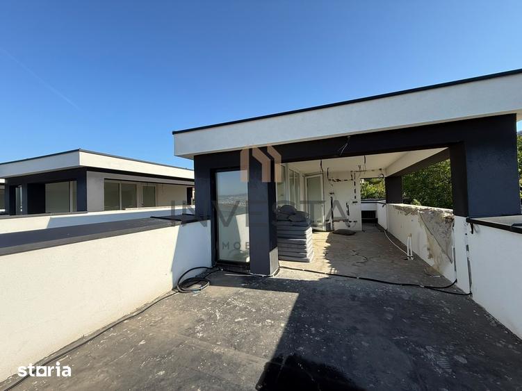 Casă cu 4 camere cu Teren 486 Mp în Iris