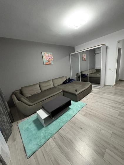 Apartament cu 3 camere în Dobrești
