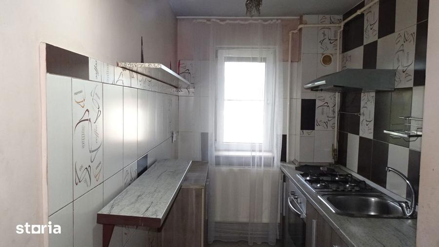 Apartament cu 3 camere în Scărișoara