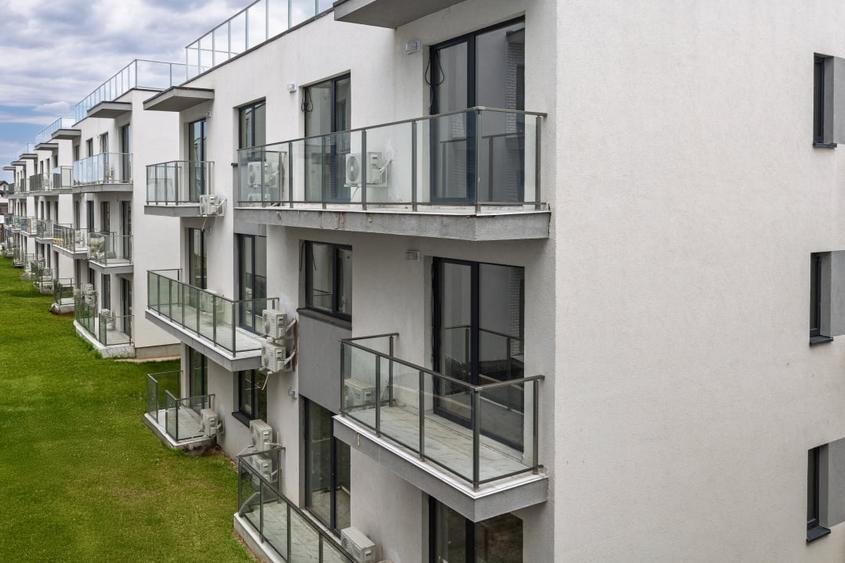 Apartament cu 3 camere în Ovidiu