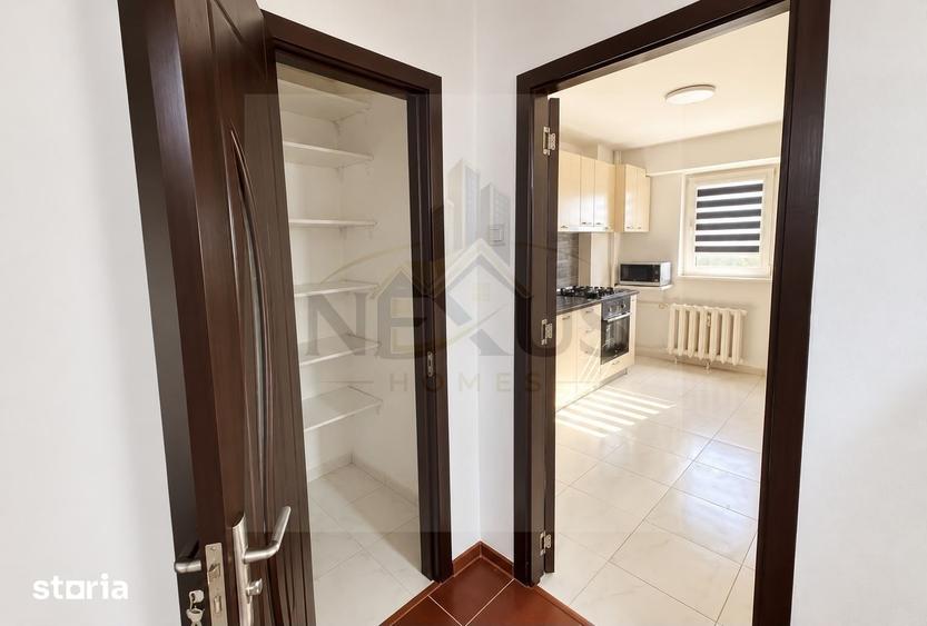 Apartament cu 2 camere decomandat în Central