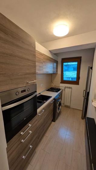 Apartament cu 2 camere semidecomandat în Floreasca