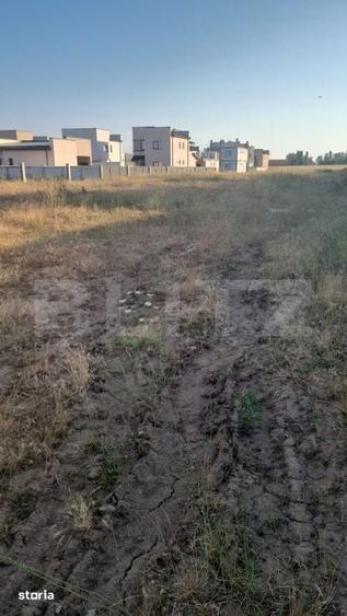 Teren de 432 mp, în Pielești
