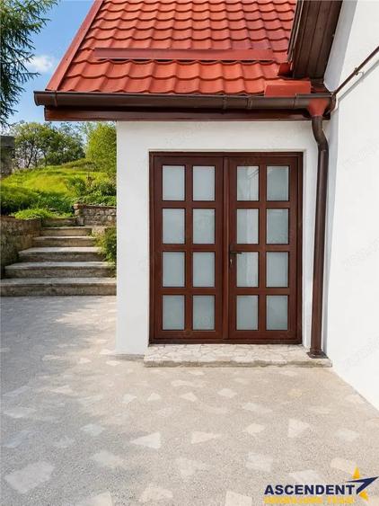 Casă cu 1 camere cu Teren 2300 Mp în Tudor