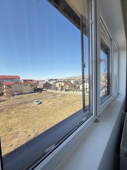 Apartament cu 3 camere în Florești