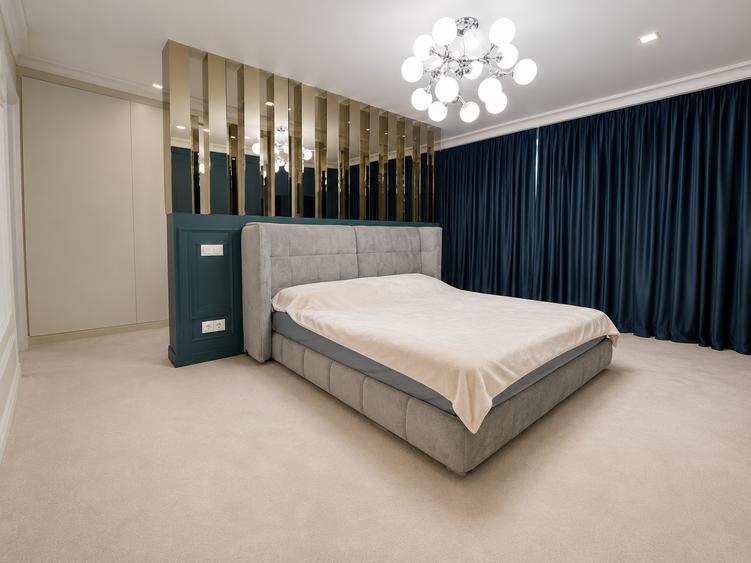 Duplex cu 6 camere cu Canalizare în Central