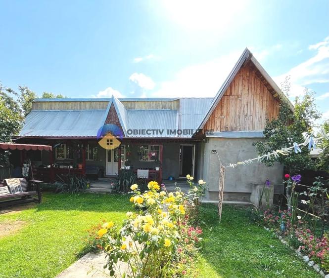 Casă cu 3 camere cu Teren 1161 Mp în Vaduri
