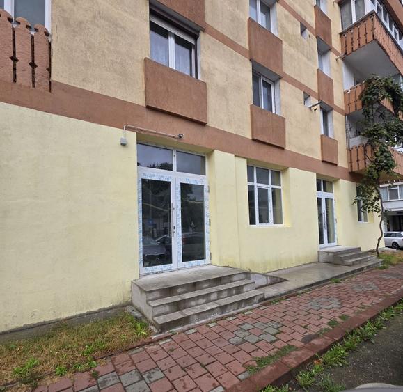 Spațiu comercial, de 170 mp, în Dumbrava