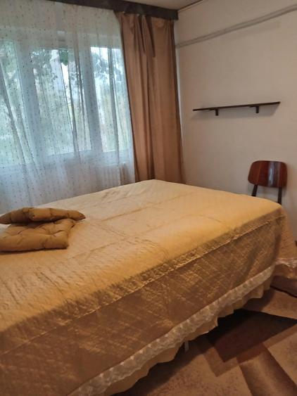 Apartament cu 2 camere în Podu Roș
