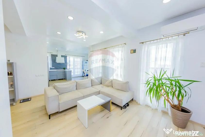 Apartament cu 4 camere nedecomandat în Central