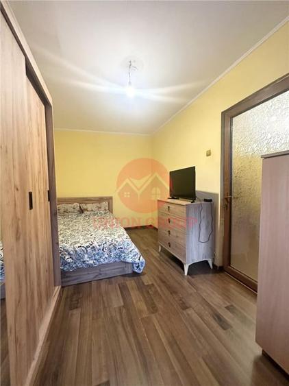 Apartament cu 2 camere semidecomandat în Casa de Cultură