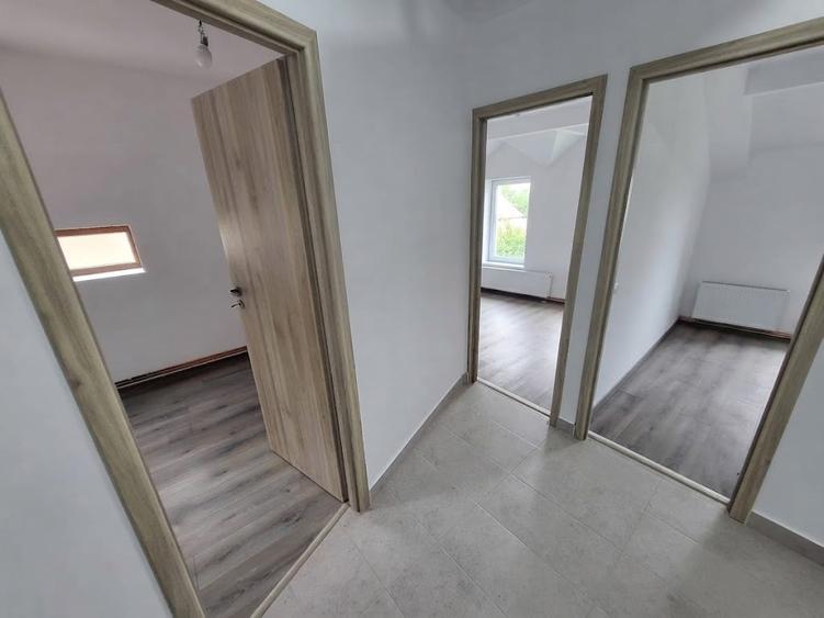 Casă individuală cu 4 camere cu Canalizare în Bolintin-Vale