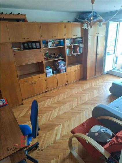 Apartament cu 2 camere decomandat în Tudor