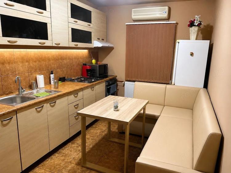 Apartament cu 2 camere semidecomandat în Lipovei