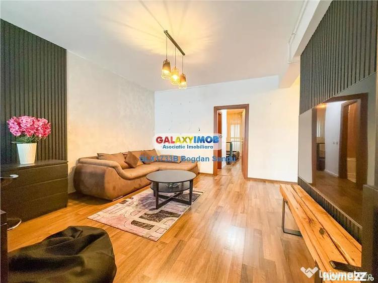 Apartament cu 3 camere semidecomandat în Militari