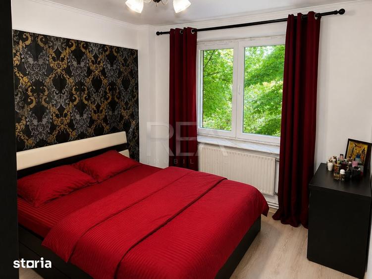 Apartament cu 3 camere decomandat în Dristor