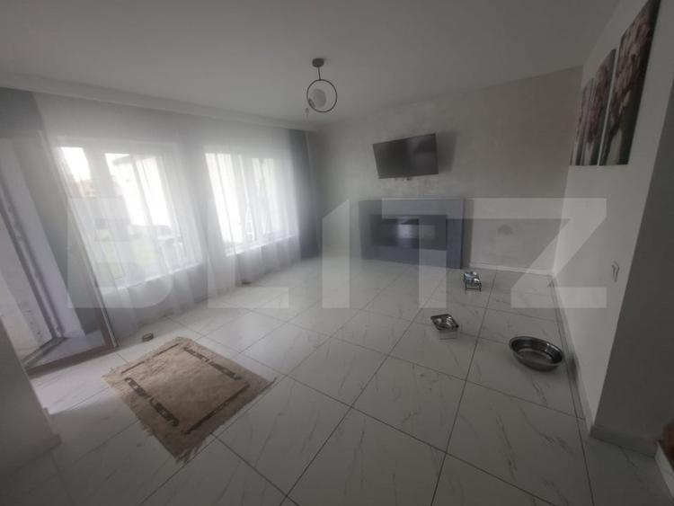 Duplex cu 3 camere cu Canalizare în Budiului