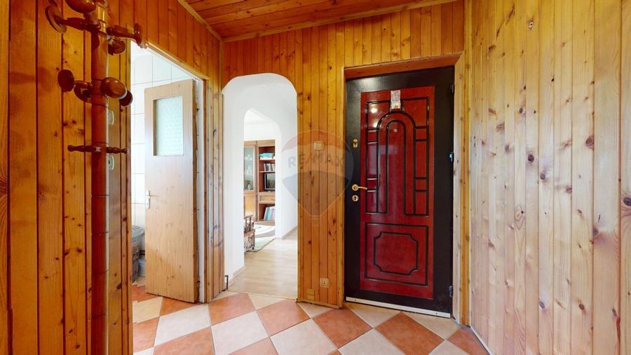 Apartament cu 3 camere de vânzare în zona Centrala, Fagaras - 4