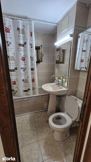 Vanzare apartament 3 camere micro 16 , 60mp, pret 78.000E (negociabil) - 6