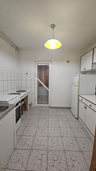 Piata farului-apartament 3 camere cu gaze - 7