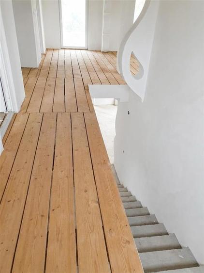 Casă cu 5 camere cu Teren 900 Mp în Tileagd