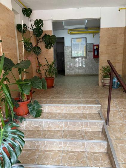 Apartament cu 2 camere decomandat în Iancului