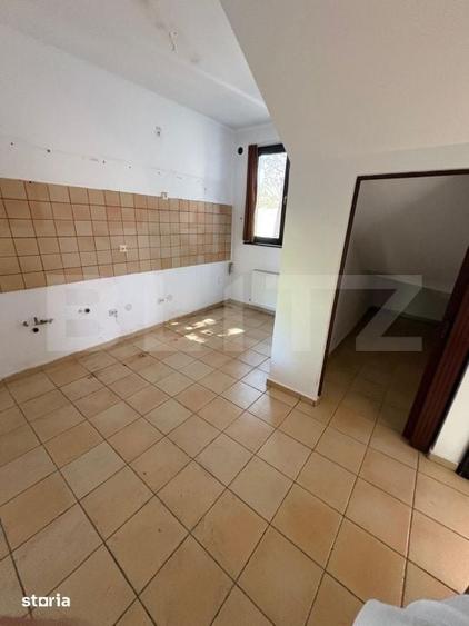 Casă cu 4 camere cu Teren 462 Mp în Ștefănești