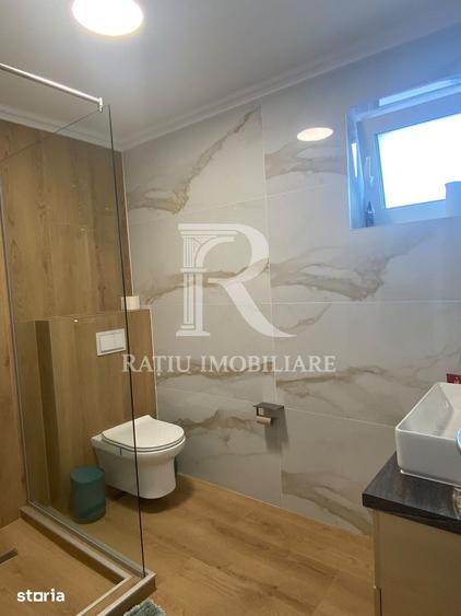Casă cu 4 camere cu Teren 300 Mp în Central