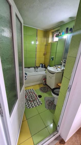Casă cu 3 camere în Corabia