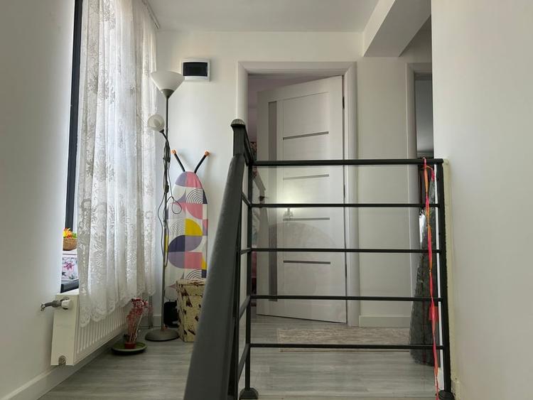 Casă individuală cu 4 camere cu Teren 380 Mp în Lunca Cetățuii