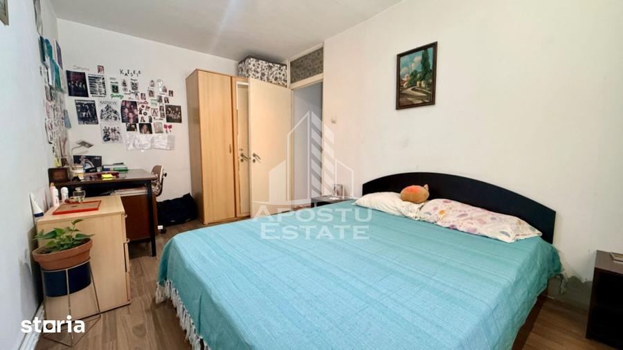 Apartament cu 3 camere, curte si boxa de vanzare, Zona Simion Barnutiu - 11