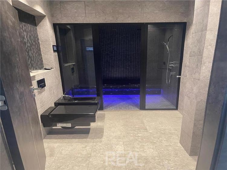 Apartament cu 2 camere decomandat în Tei
