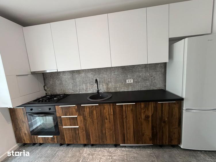Apartament cu 2 camere decomandat în Titan
