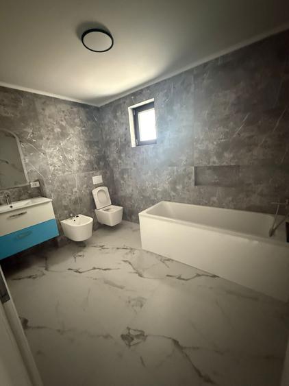 Duplex cu 4 camere cu Teren 195 Mp în Năvodari