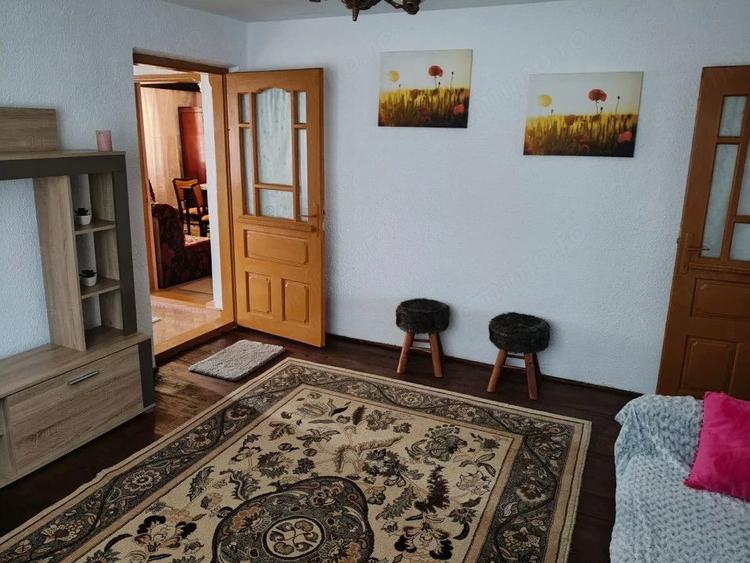 Casă cu Teren 7661 Mp în Șomănești