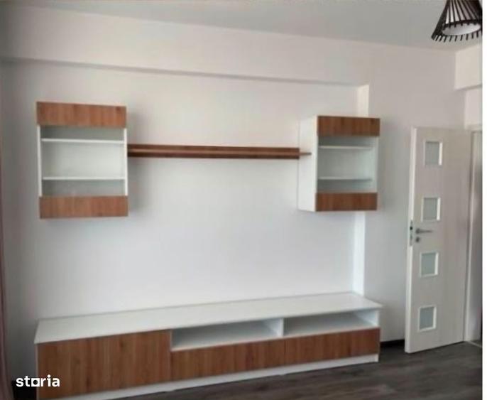 Apartament cu 3 camere decomandat în Sălaj