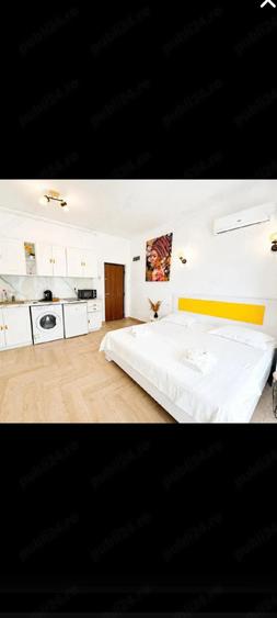 Vand studio in prima linie la plaja ?i mare - 4
