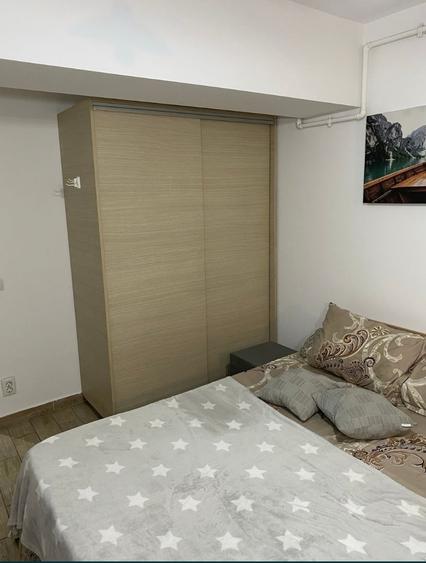 Garsonieră în Apărătorii Patriei