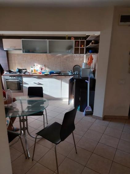 Apartament cu 2 camere decomandat în Obor